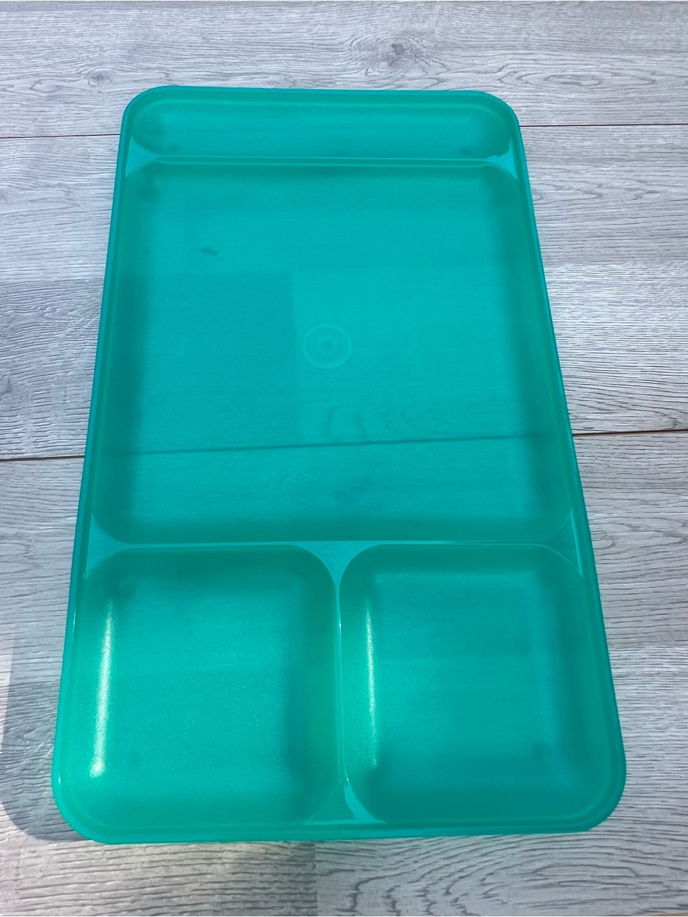 Set of 4 Tupperware Vintage Meal Trays Cafeteria Lap Picnic - Picture 2 of 7